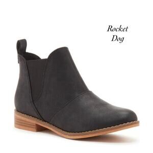 Rocket Dog Maylon 2 Women's Black Ankle Boots NIB Size 8